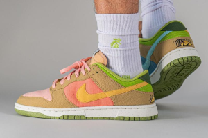 Alternative view of Giày Nike Dunk Low 'Sun Club' DM0583-800