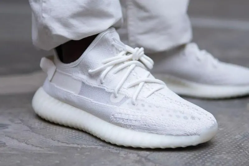 Alternative view of Giày Adidas Yeezy Boost 350 V2 'Bone' HQ6316