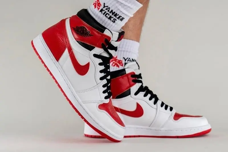 Giày Nike Jordan 1 Retro High OG 'Heritage' 575441-161 - Ảnh 6
