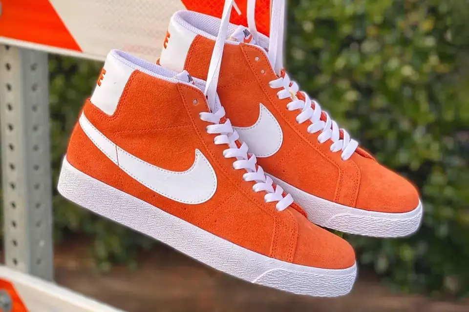 Alternative view of Giày Nike SB Zoom Blazer Mid 'Safety Orange' 864349-800