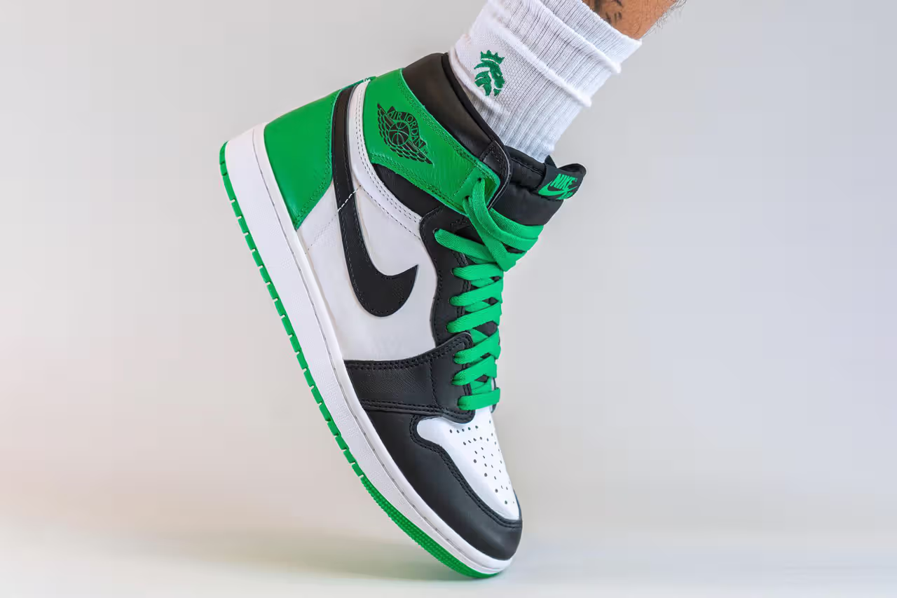 Giày Nike Air Jordan 1 Retro High OG 'Lucky Green' DZ5485-031 - Ảnh 4
