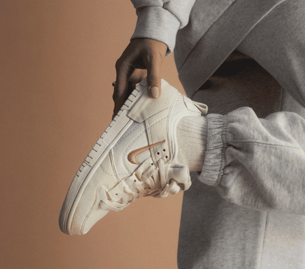 Giày Nike Wmns Dunk Low Disrupt 2 'Pale Ivory' DH4402-100 - Ảnh 4