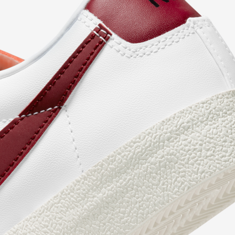 Giày Nike Blazer Low '77 'White Team Red' DC4769-104 - Ảnh 3
