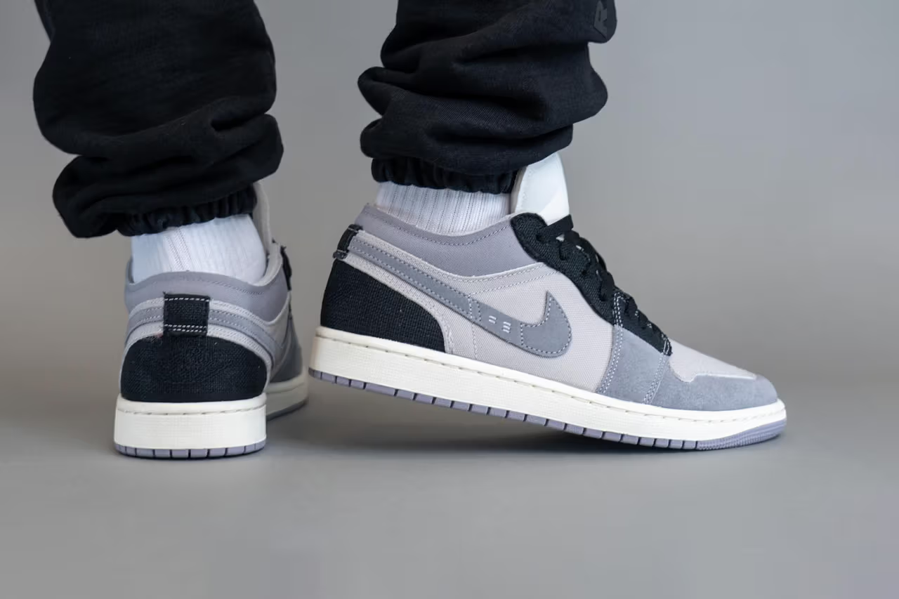 Giày Nike Air Jordan 1 Low SE 'Inside Out - Cement Grey' DZ4135-002 - Ảnh 3
