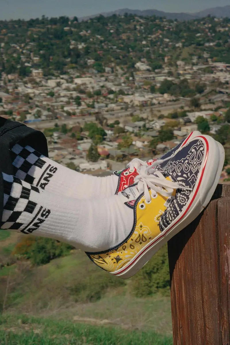 Alternative view of Giày Vans Bedwin & The Heartbreakers x Old Skool 'Bandana Pack' VN0A4P3X9VM