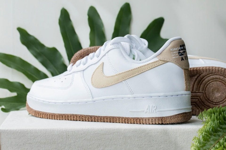Giày Nike Air Force 1 '07 LV8 'Rhubarb' CZ0338-101 - Ảnh 3