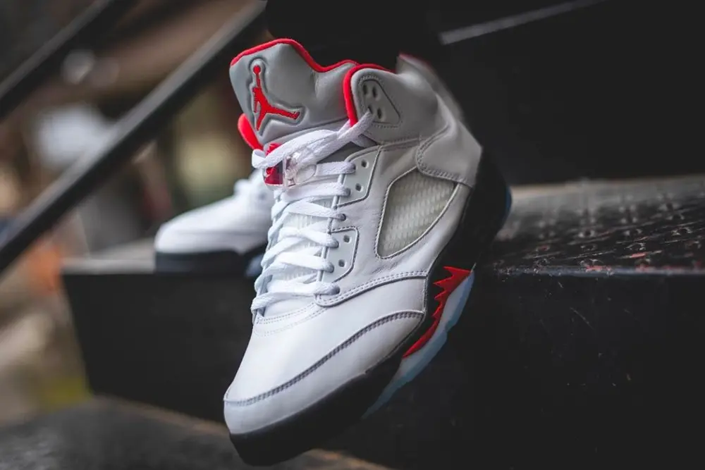 Giày Nike Air Jordan 5 Retro GS 'Fire Red' 2013 440888-100 - Ảnh 3