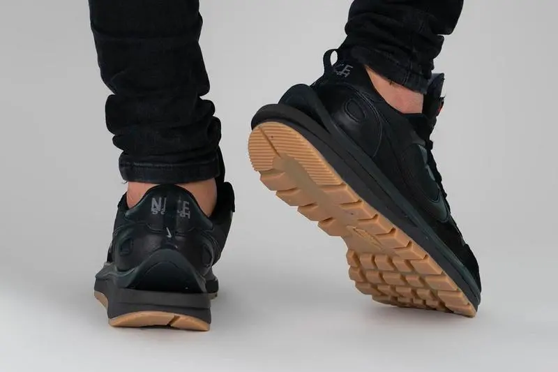 Giày Nike Sacai x VaporWaffle 'Black Gum' DD1875-001 - Ảnh 5