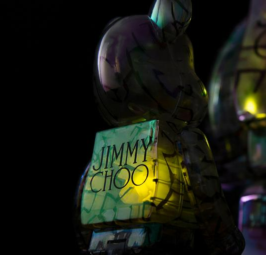 Mô Hình Bearbrick x Jimmy Choo x Eric Haze Curated By: Piggy Light Up - Ảnh 4