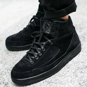 Alternative view of Giày Nike Air Jordan 2 Retro Deconstructed 'Tripple Black' 897521-010