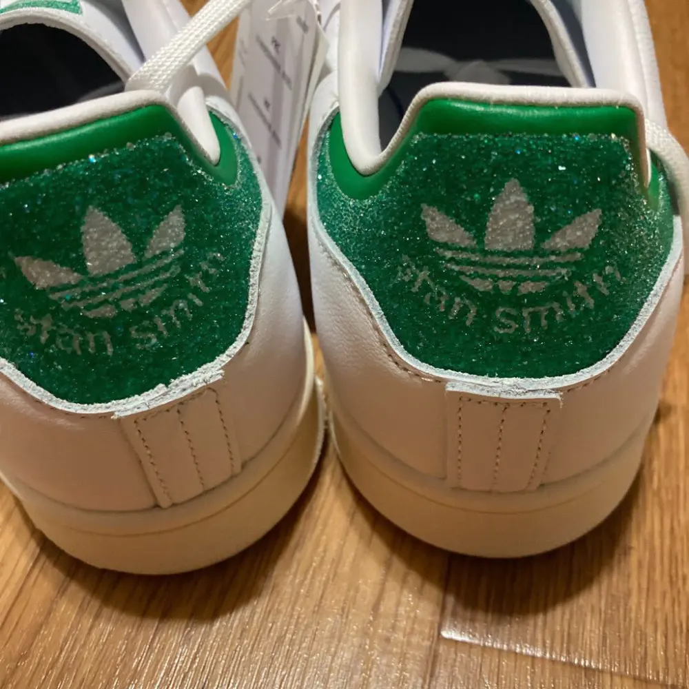 Giày Adidas Swarovski x Stan Smith 'Cloud White Green' FX7482 - Ảnh 4