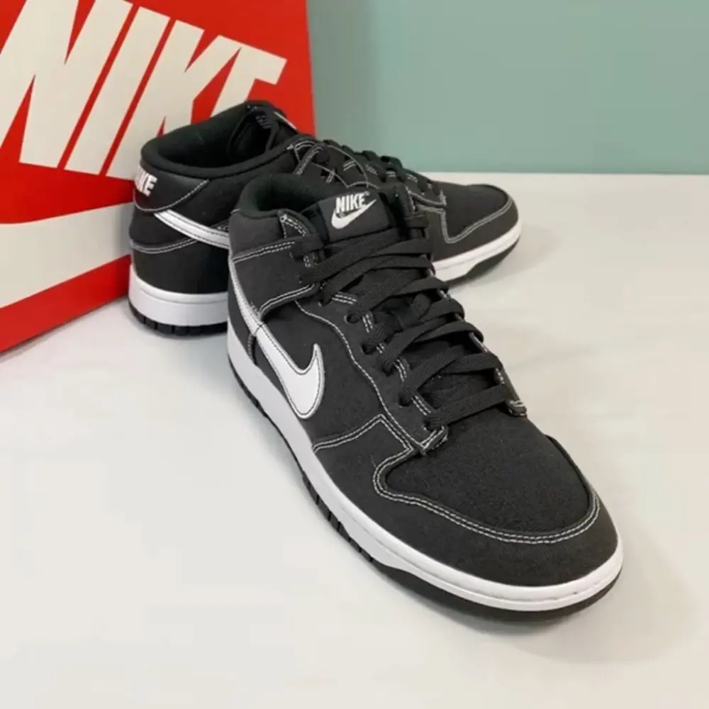 Alternative view of Giày Nike Dunk Mid 'Off Noir White' DV0830-001