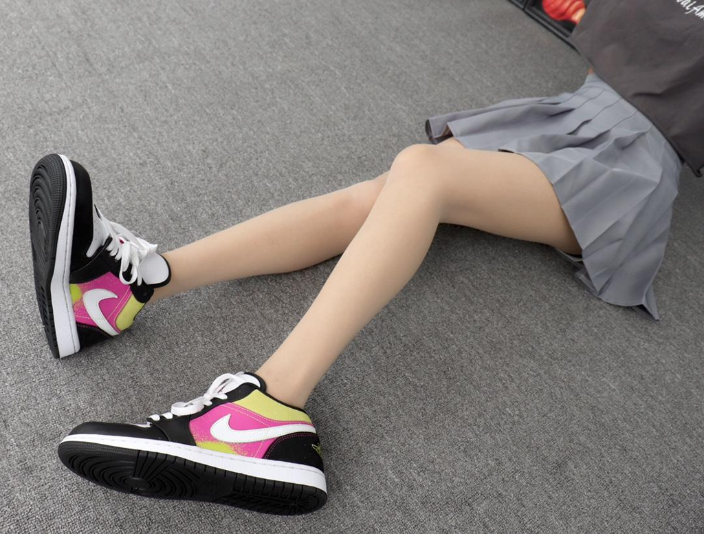 Giày Nike Air Jordan 1 Low 'Spray Paint' CW5564-001 - Ảnh 3