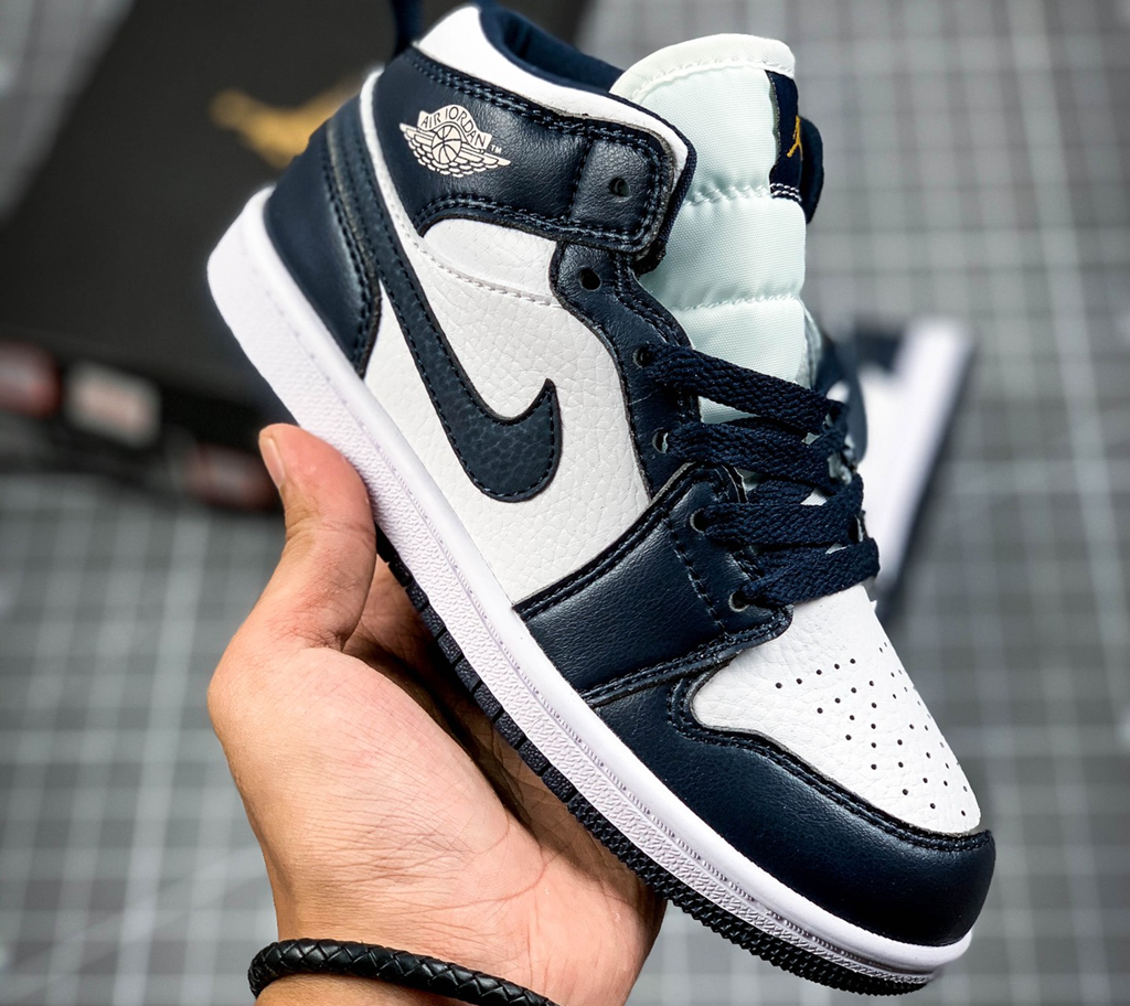 Giày Nike Air Jordan 1 Mid GS 'Obsidian' 554725-174 - Ảnh 2