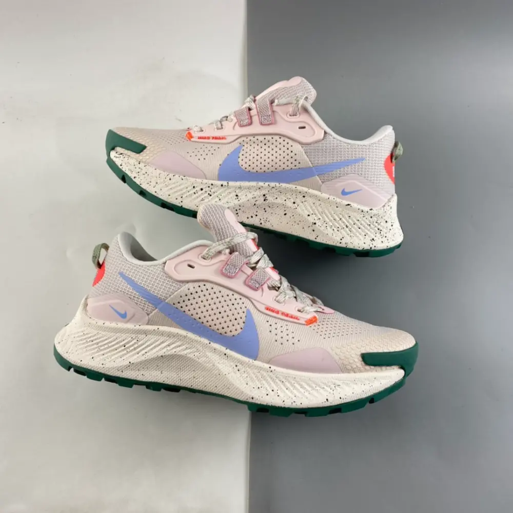 Alternative view of Giày Nike Wmns Pegasus Trail 3 'Light Soft Pink Ember' DA8698-600