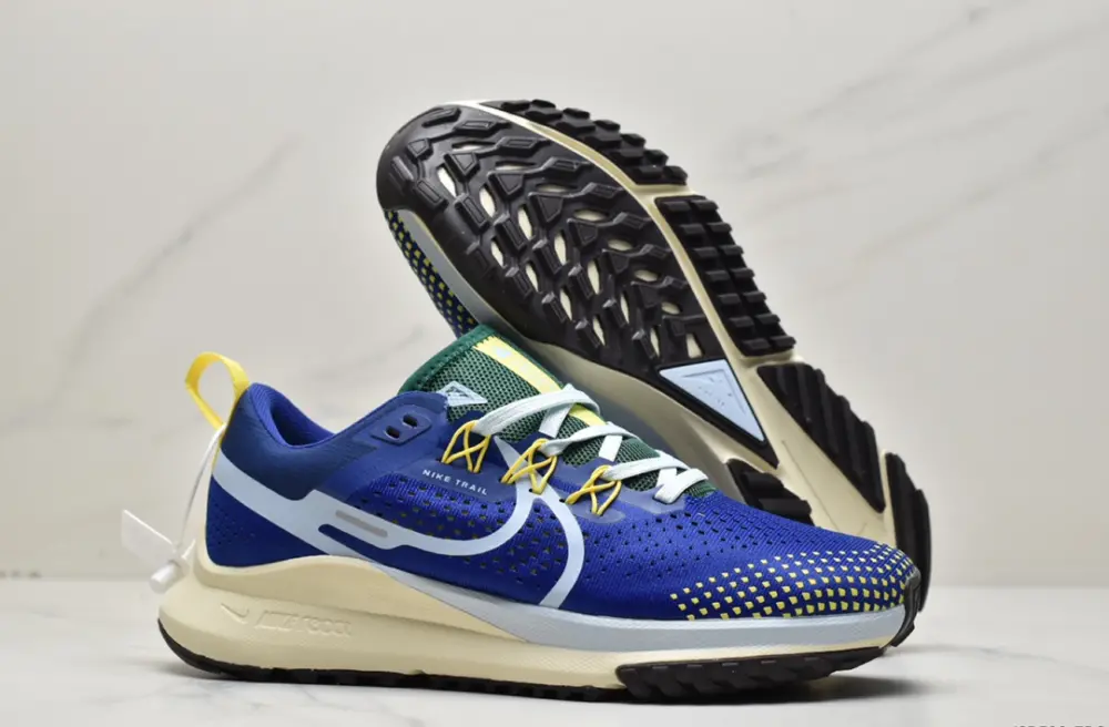 Alternative view of Giày Nike React Pegasus Trail 4 'Deep Royal Blue' DJ6158-400