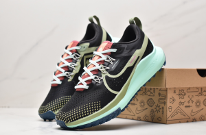 Alternative view of Giày Nike React Pegasus Trail 4 'Black Alligator Mint' DJ6158-004