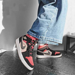 Alternative view of Giày Nike Air Jordan 1 Mid 'Burgundy Dusty Pink' BQ6472-202