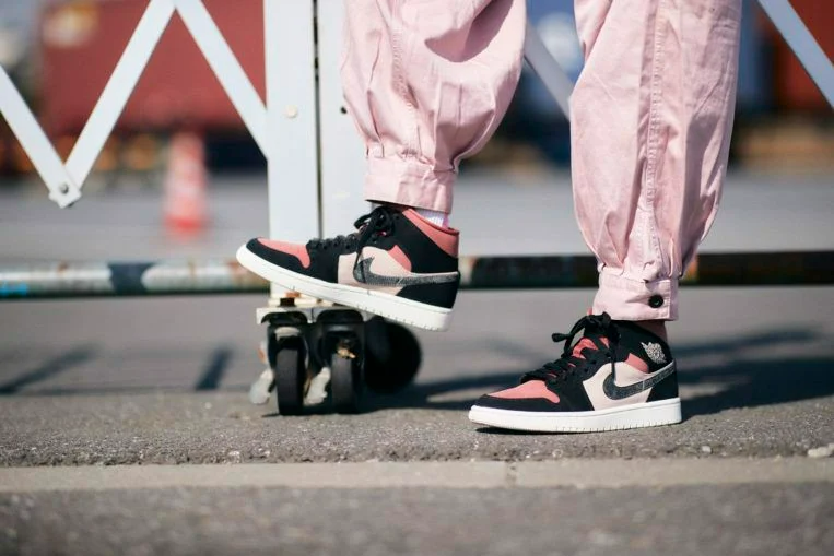 Giày Nike Air Jordan 1 Mid 'Burgundy Dusty Pink' BQ6472-202 - Ảnh 5