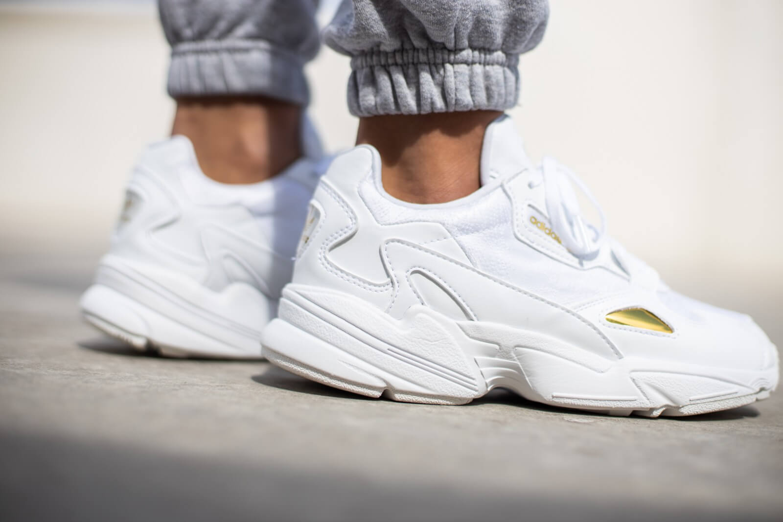Giày Adidas Wmns Falcon 'White' EG5161 - Ảnh 6