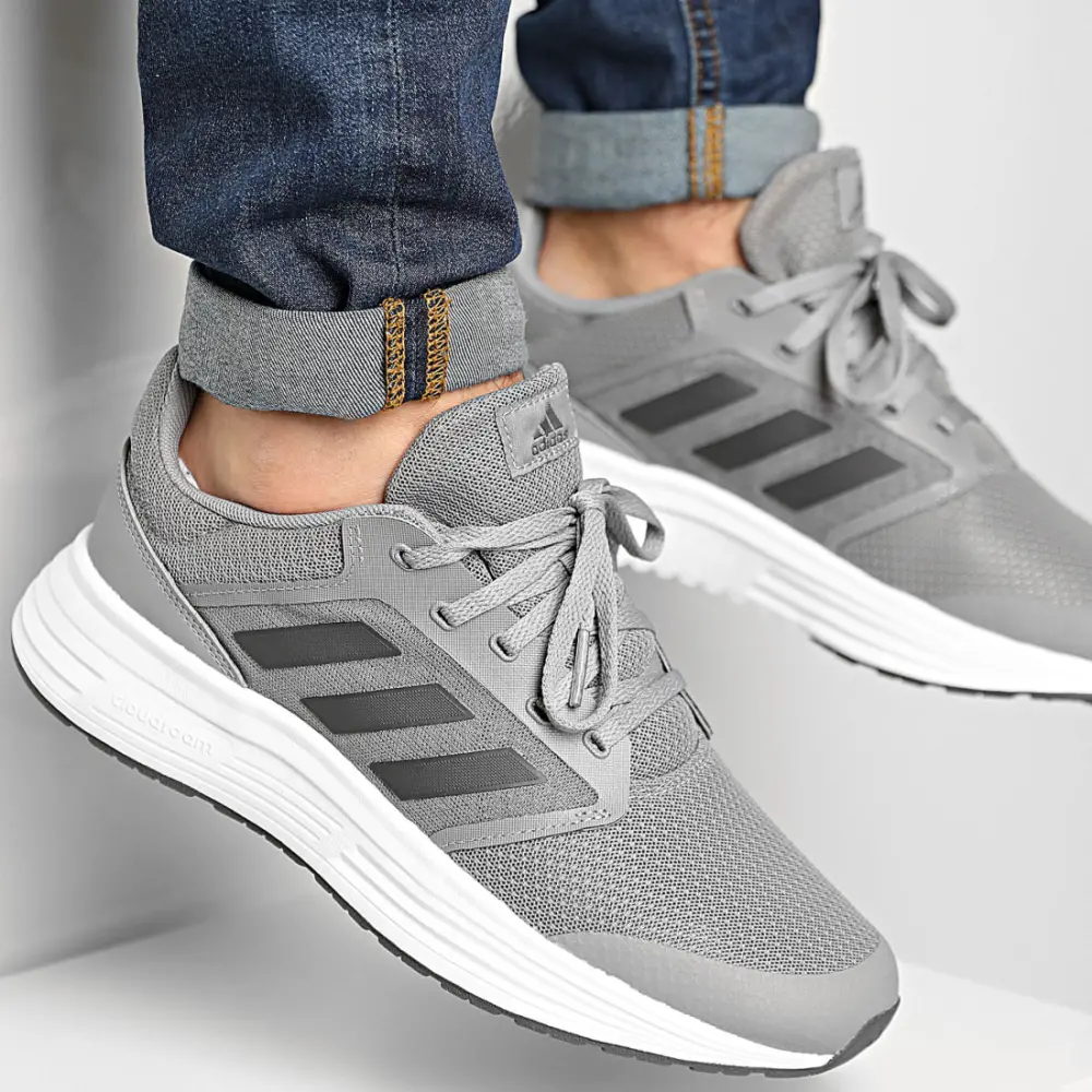 Alternative view of Giày Adidas Galaxy 5 Running 'Dove Grey' FW5714