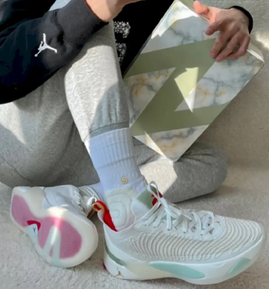 Alternative view of Giày Nike Jordan Luka 1 Year Of The Rabbit 'Sail White' FD4689-100