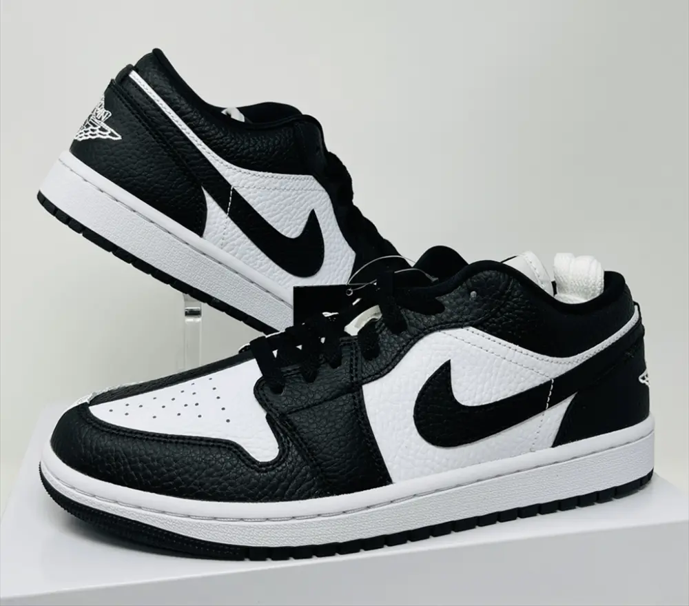 Giày Nike Wmns Air Jordan 1 Low SE Homage 'White Black' DR0502-101 - Ảnh 5