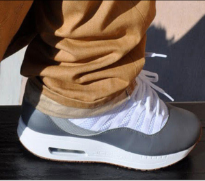 Alternative view of Giày Nike Jordan CMFT 11 Viz Air 444905-101