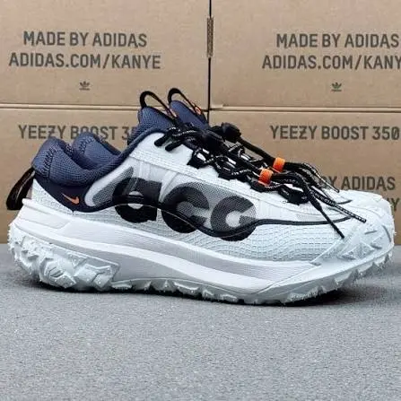 Giày Nike ACG Mountain Fly 2 'White Bright Mandarin' DV7903-001 - Ảnh 3