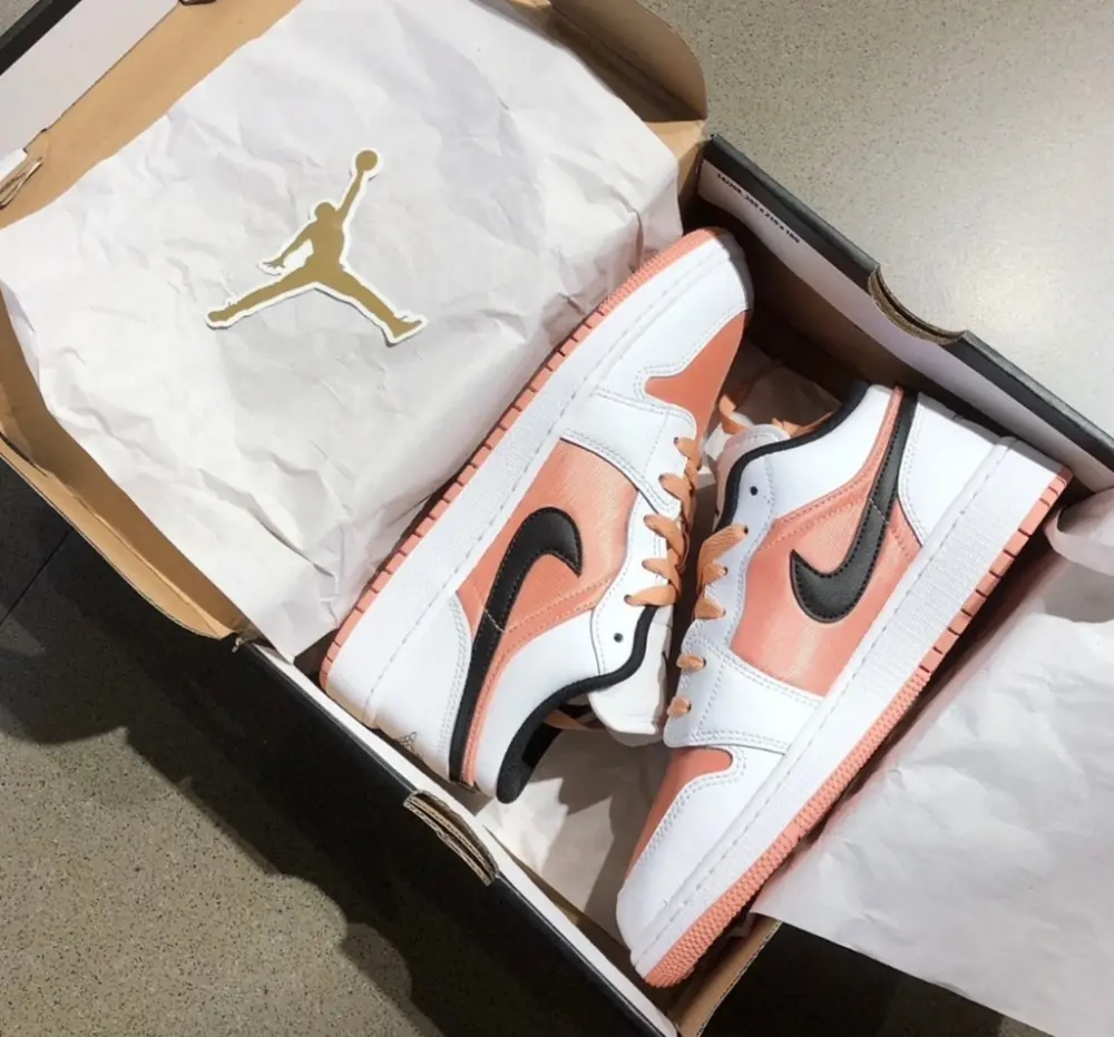 Giày Nike Air Jordan 1 Low GS 'Light Madder Root' DM8960-801 - Ảnh 7
