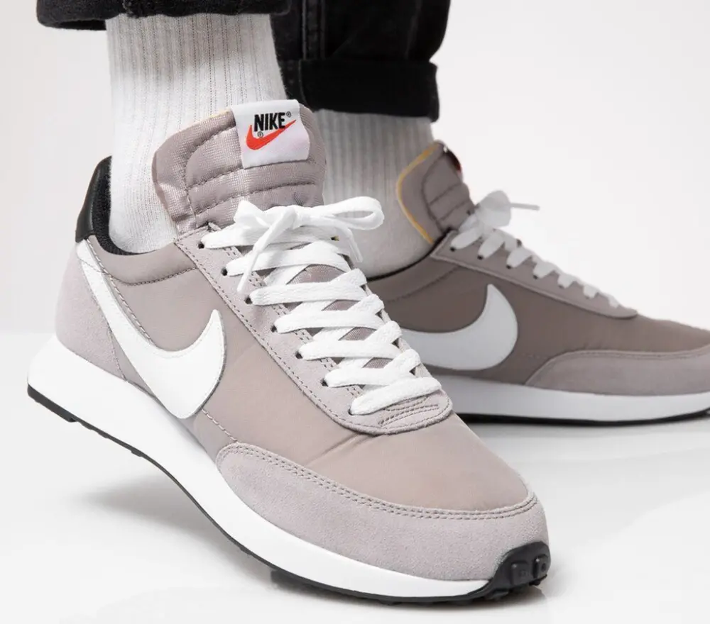 Alternative view of Giày Nike Air Tailwind 79 'Pumice' 487754-203