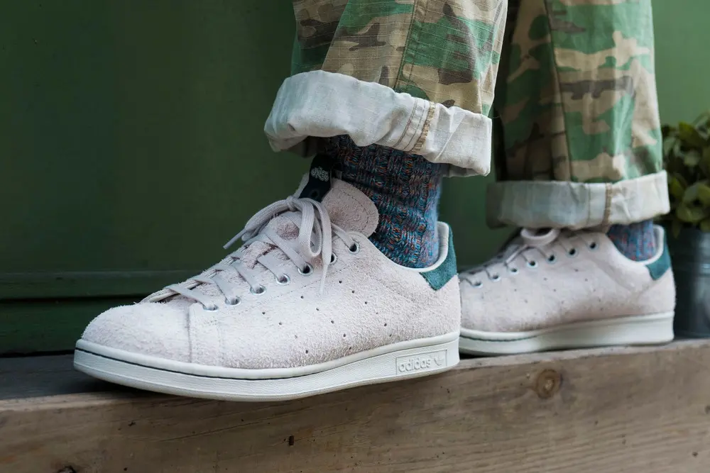 Alternative view of Giày Adidas x JUICE Stan Smith 'World Tour' BA8631
