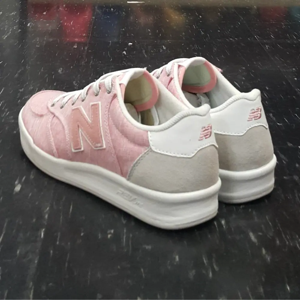 Giày New Balance 300 Beach Cruiser Pink CRT300FK - Ảnh 4