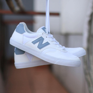Alternative view of Giày New Balance 300 Sport White Blue CRT300XF
