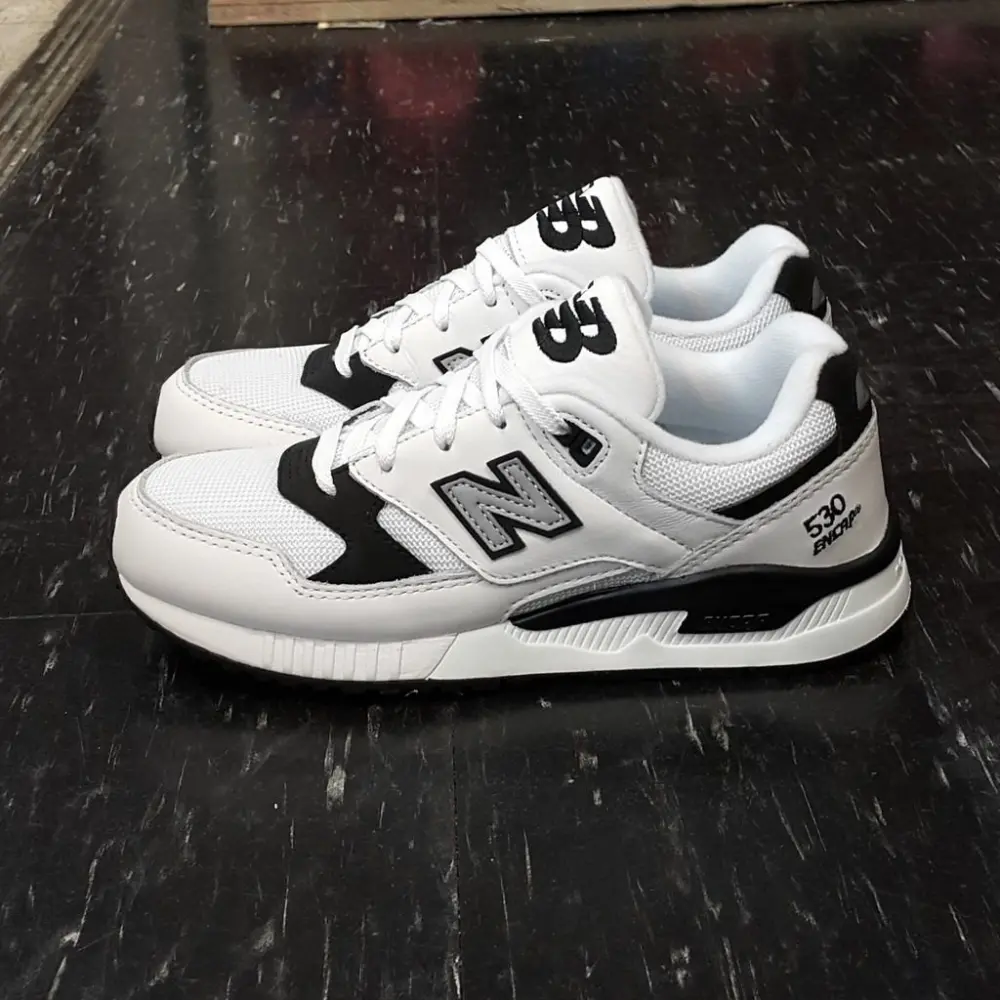Alternative view of Giày New Balance 530 'White Black' M530LGA