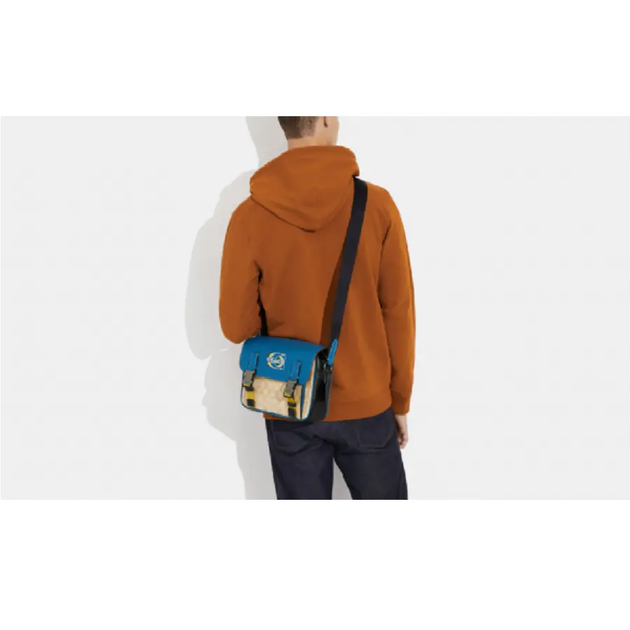 Alternative view of Túi Coach Track Crossbody Canvas Coach Stamp ‘Light Khaki’ CH118-QBVFG