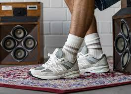 Giày New Balance 990v5 Made In USA ‘Nimbus Cloud Silver’ M990NA5 - Ảnh 5