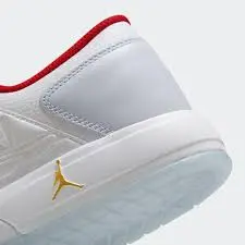 Alternative view of Giày Nike Air Jordan Nu Retro 1 Low "Philippines" FN8903-111