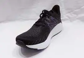 Alternative view of Giày New Balance Fresh Foam X Vongo v5 'Black Deep Violet' MVNGOBW5