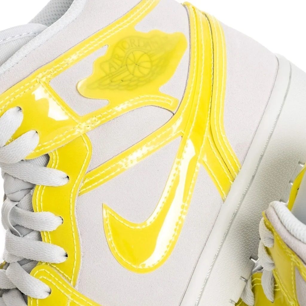 Giày Nike Wmns Air Jordan 1 Mid LX 'Off White Opti Yellow' DA5552-107 - Ảnh 6