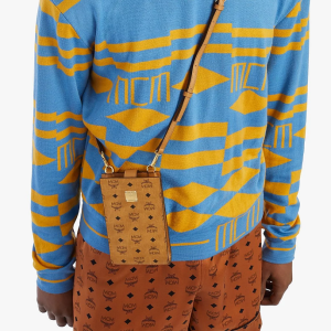 Alternative view of Túi MCM Multifunction Phone Case in Visetos 'Original' MXZBSVI01CO001