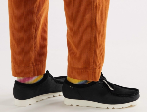 Alternative view of Giày Clarks Wallabee Gore-Tex 'Black Canvas' 261-60315