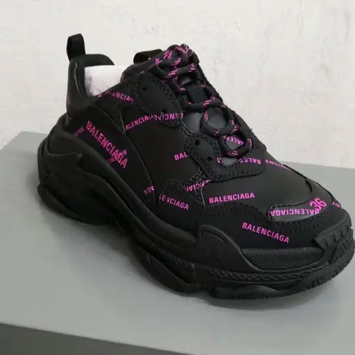 Giày Balenciaga Triple S Sneaker All Over Logo Black Pink 524039 W2FA1 1050 - Ảnh 3
