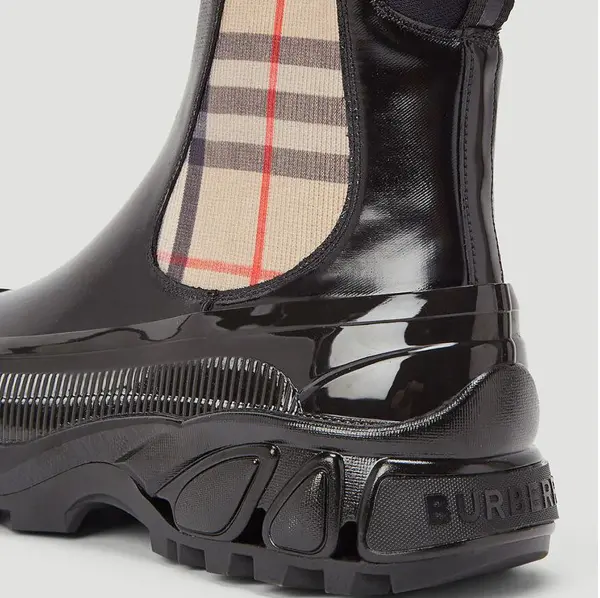 Giày Burberry Vintage Check Detail Coated Canvas Chelsea Boots Black 80217991 - Ảnh 4