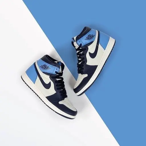Alternative view of Giày Nike Jordan 1 Retro High Obsidian UNC GS 575441-140