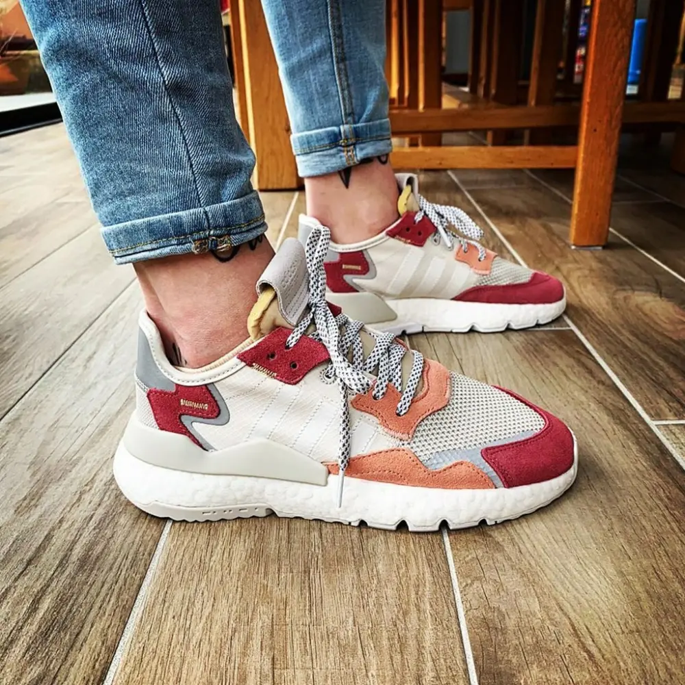 Alternative view of Giày Adidas Wmns Nite Jogger ‘Trace Pink’ DA8666