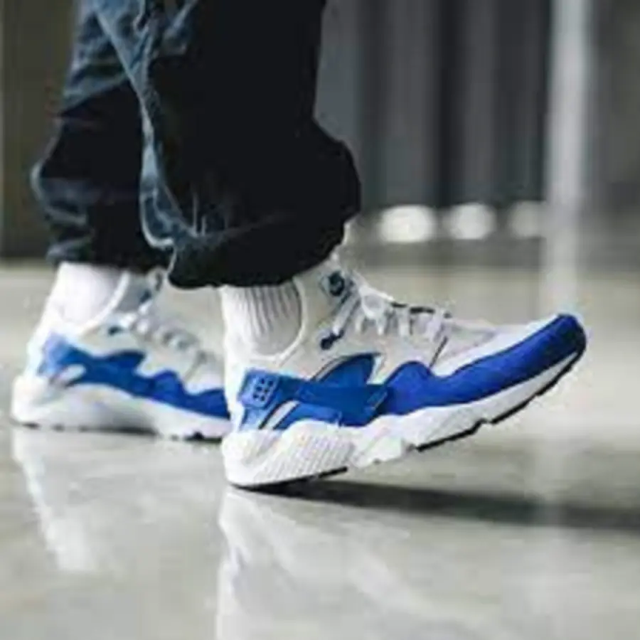 Alternative view of Giày Nike Air Huarache Run ‘DNA CH 1 Game Royal’ AR3864-101