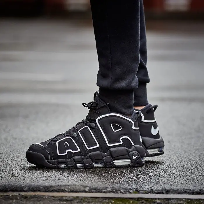 Alternative view of Giày Nike Air More Uptempo 'Black White' 414962-002