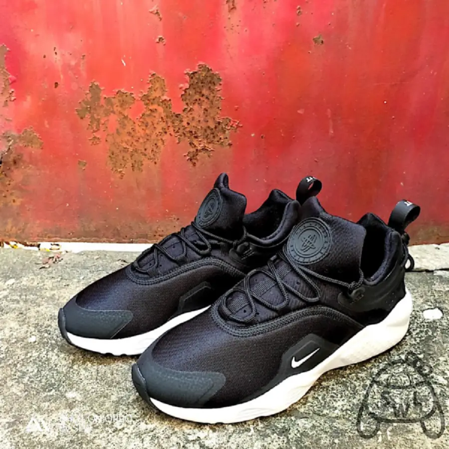 Giày Nike Wmns Air Huarache City Move ‘Black White’ AO3172-001 - Ảnh 4