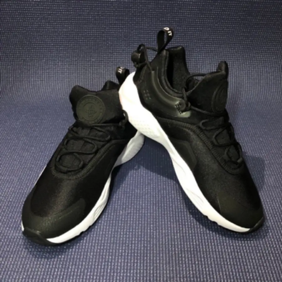 Giày Nike Wmns Air Huarache City Move ‘Black White’ AO3172-001 - Ảnh 3